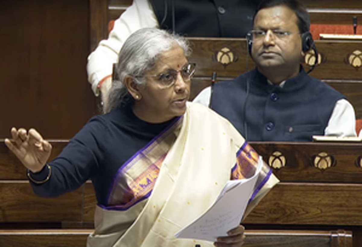 मोदी सरकार के श्वेत पत्र ने बताया, कैसे लगे विकास को पंख